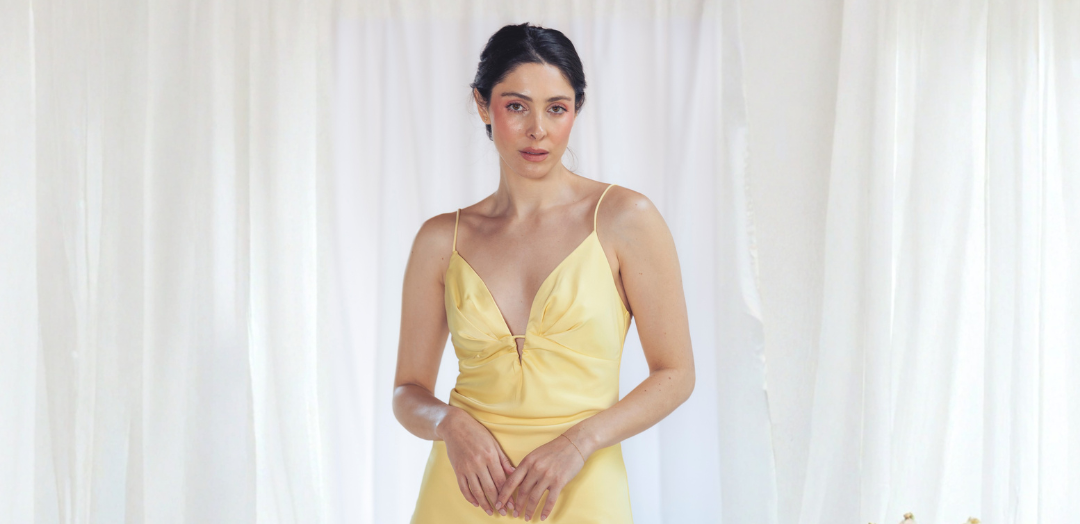 VESTIDOS AMARILLOS: CÓMO LLEVARLOS EN VERANO Y ENTRETIEMPO 2026