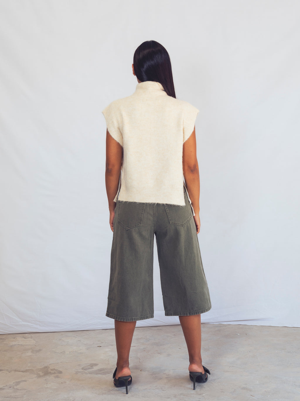 BERMUDAS DENIM VERDE CAQUI