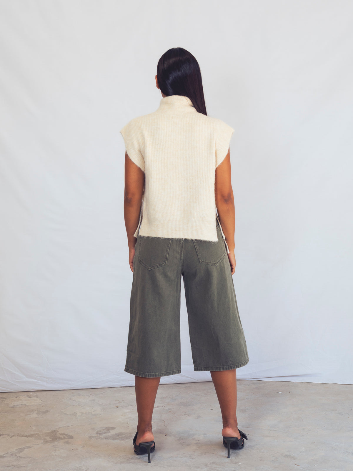 BERMUDAS DENIM VERDE CAQUI