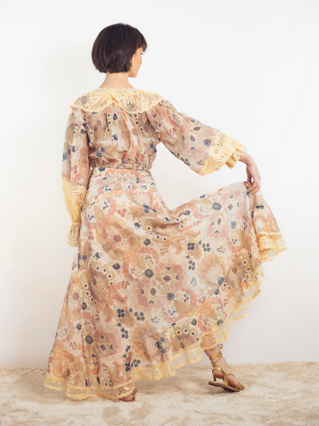 FALDA FLORES BEIGE