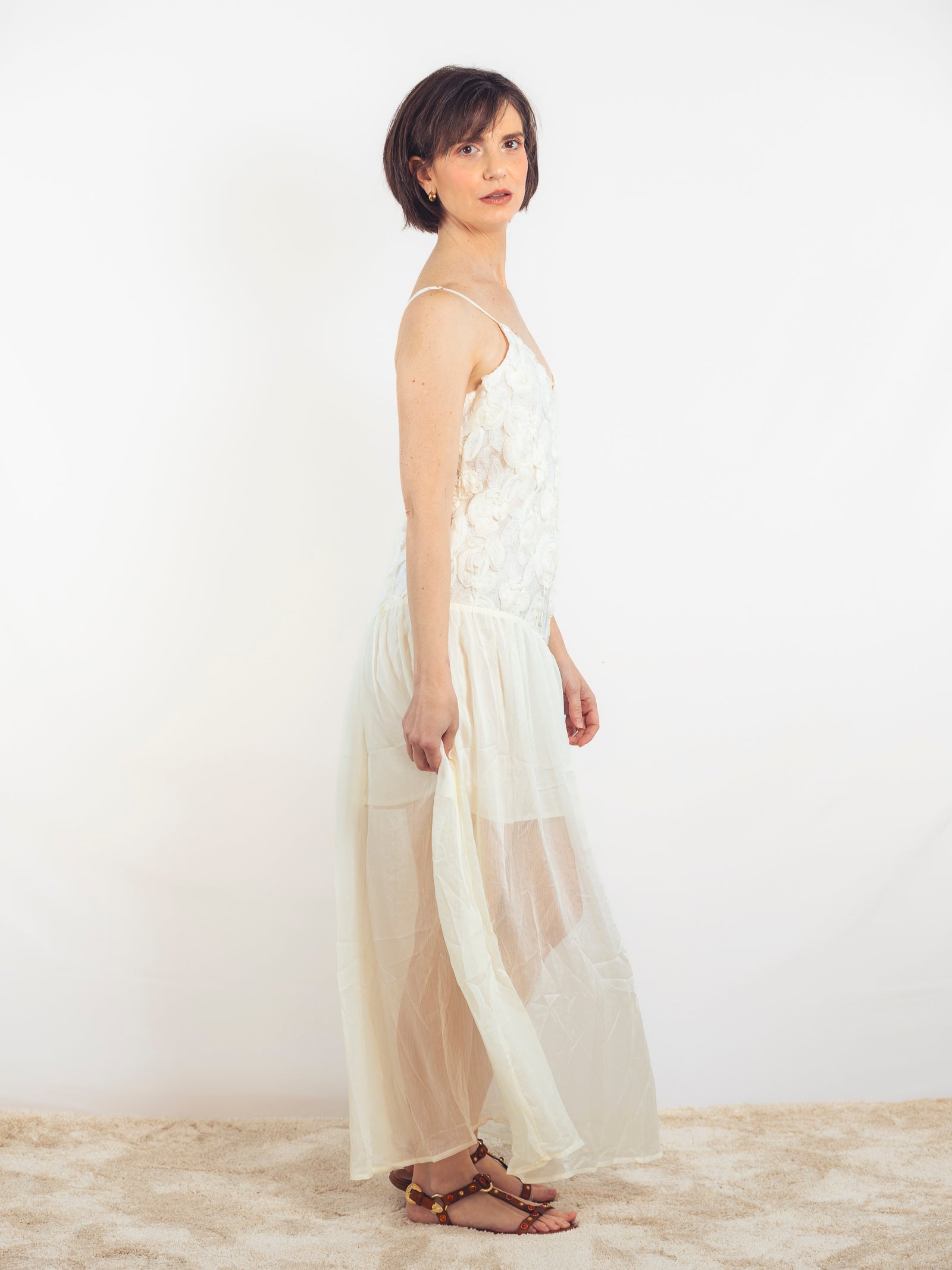VESTIDO BLANCO FLORES