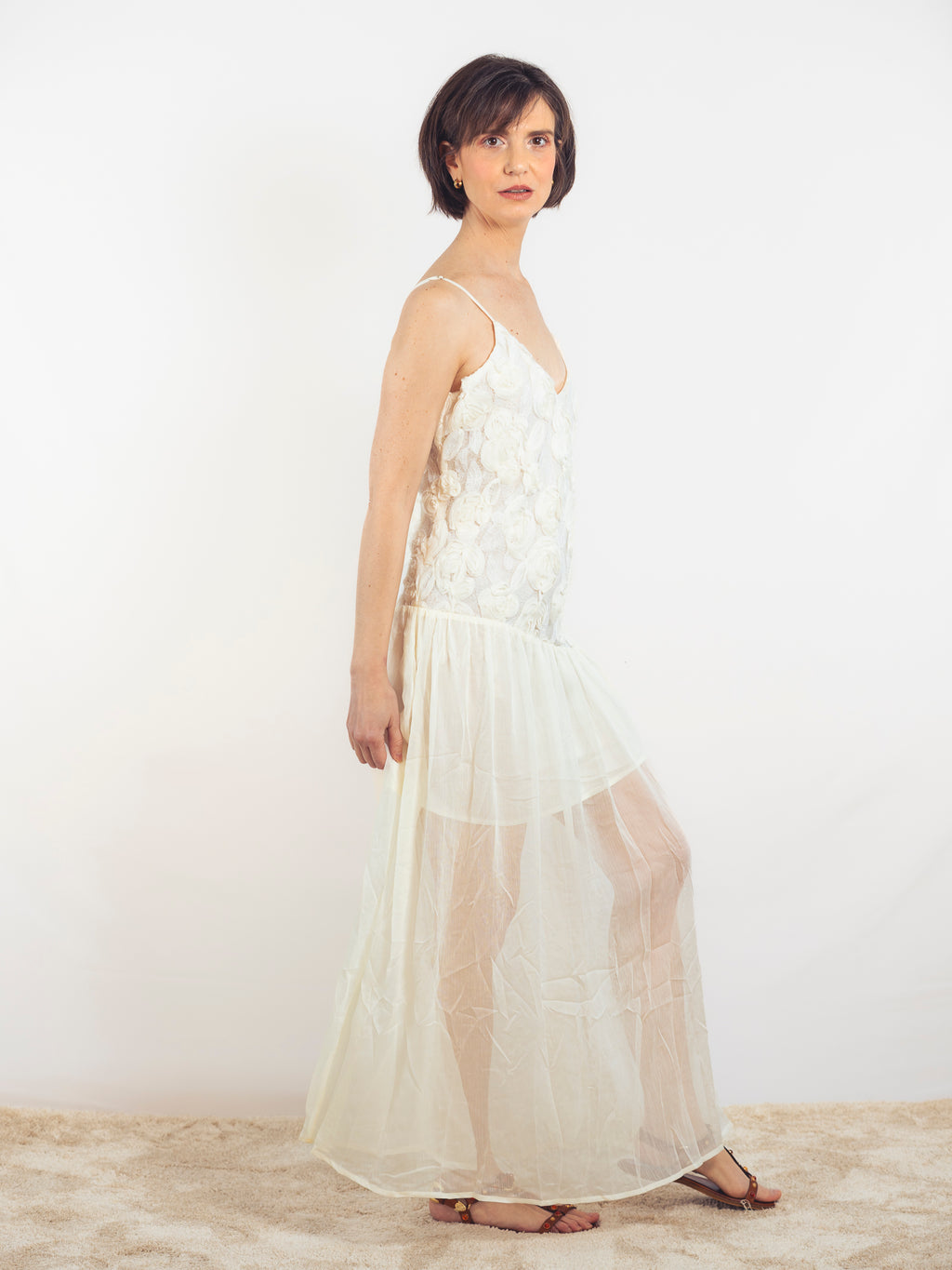 VESTIDO BLANCO FLORES