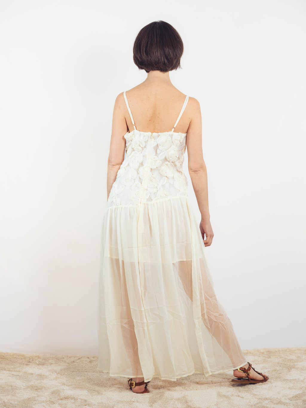 VESTIDO BLANCO FLORES