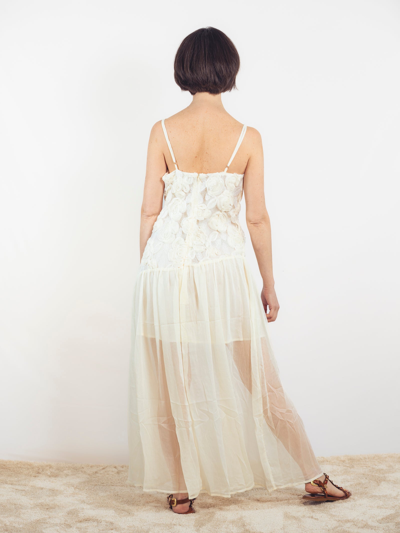 VESTIDO BLANCO FLORES