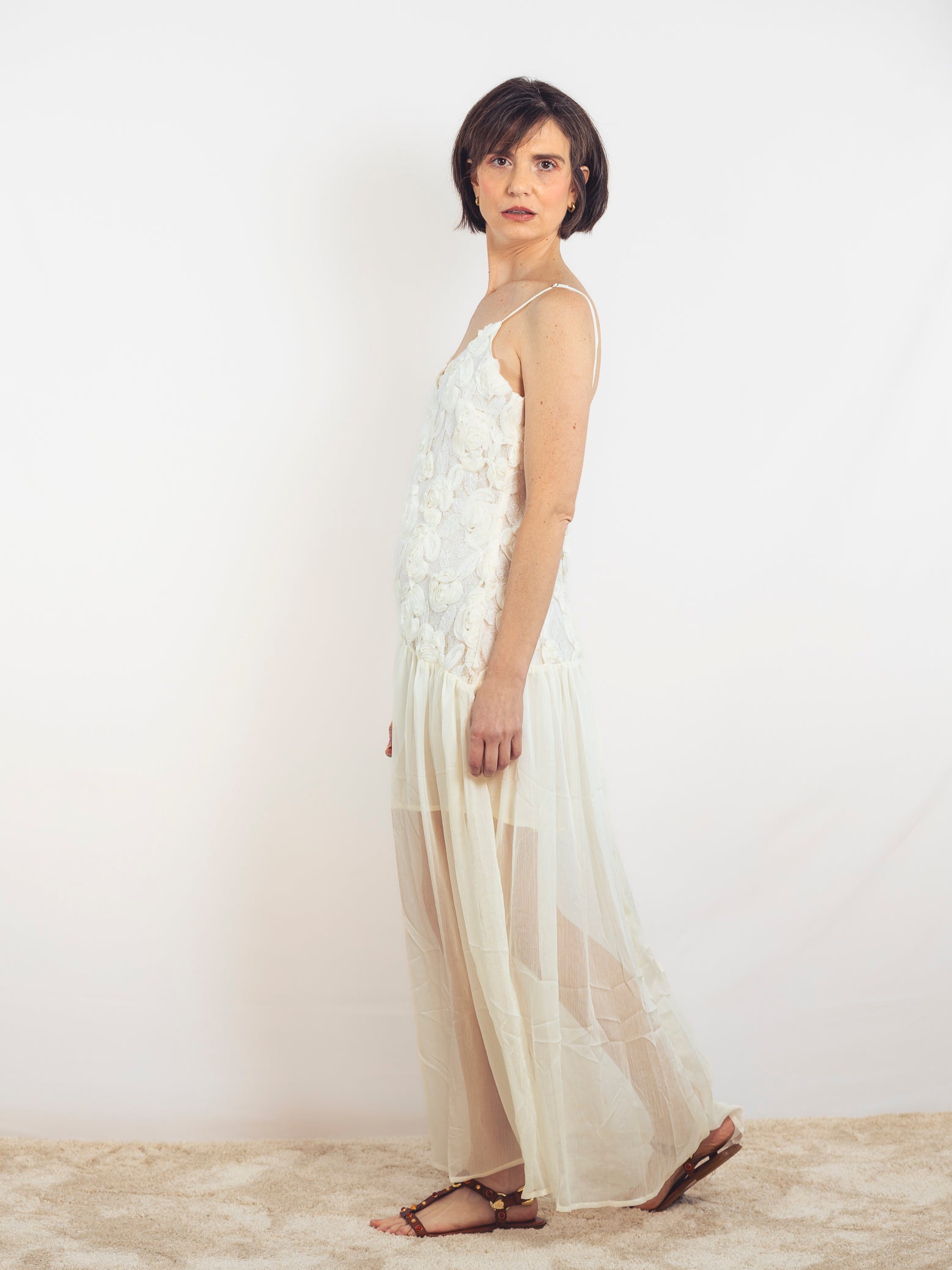 VESTIDO BLANCO FLORES