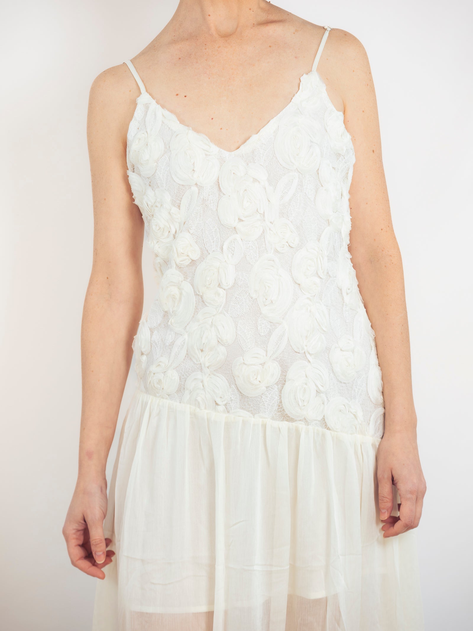 VESTIDO BLANCO FLORES