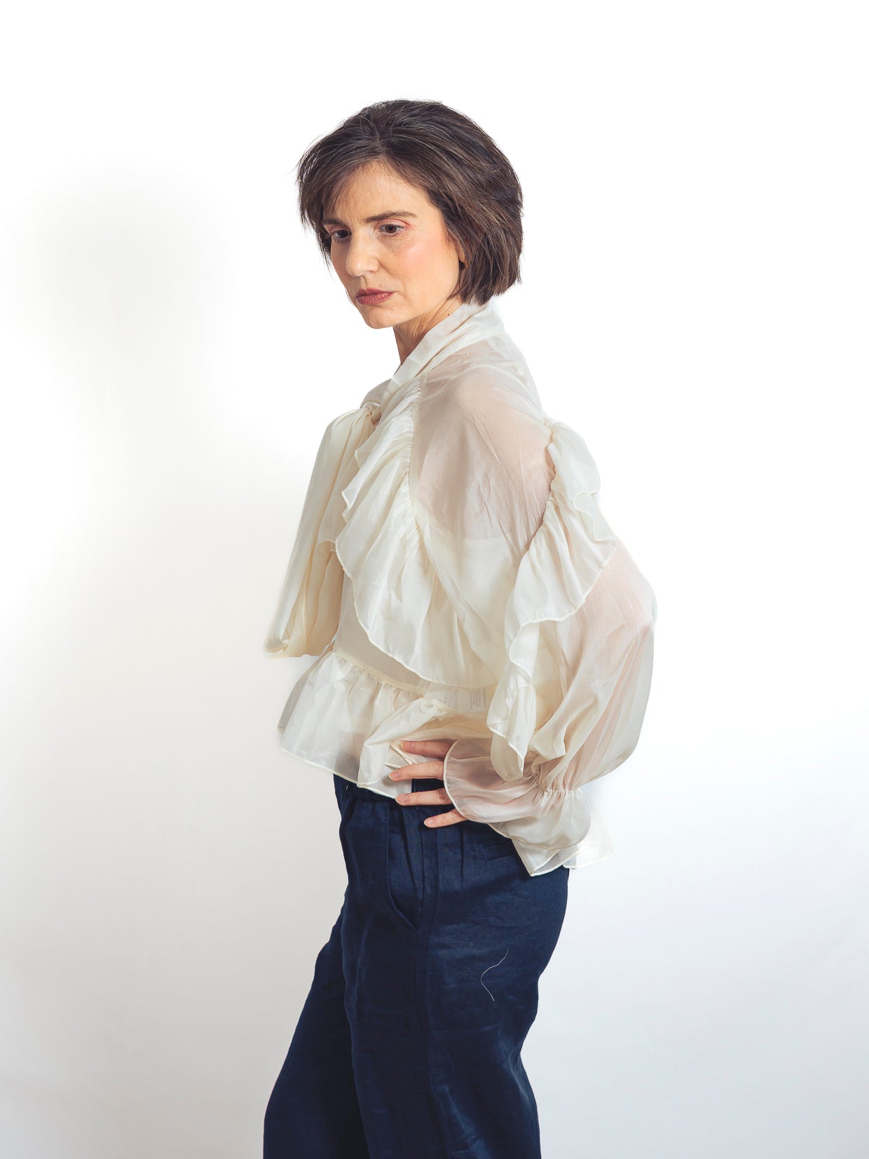 BLUSA BLANCO ROTO VOLANTES
