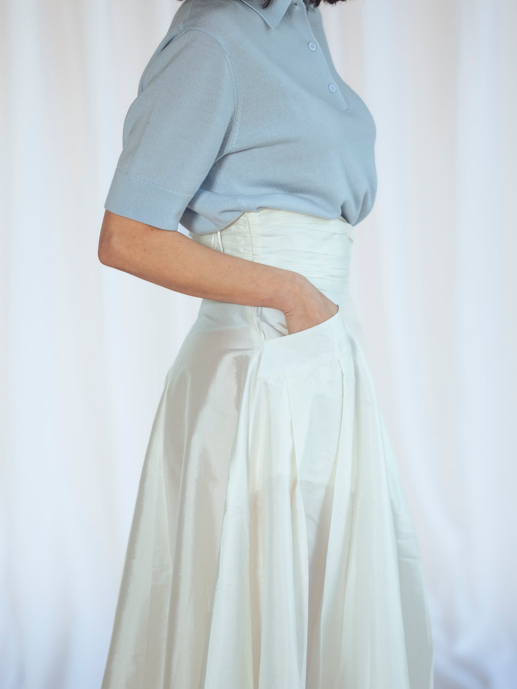 FALDA BLANCA CAPA