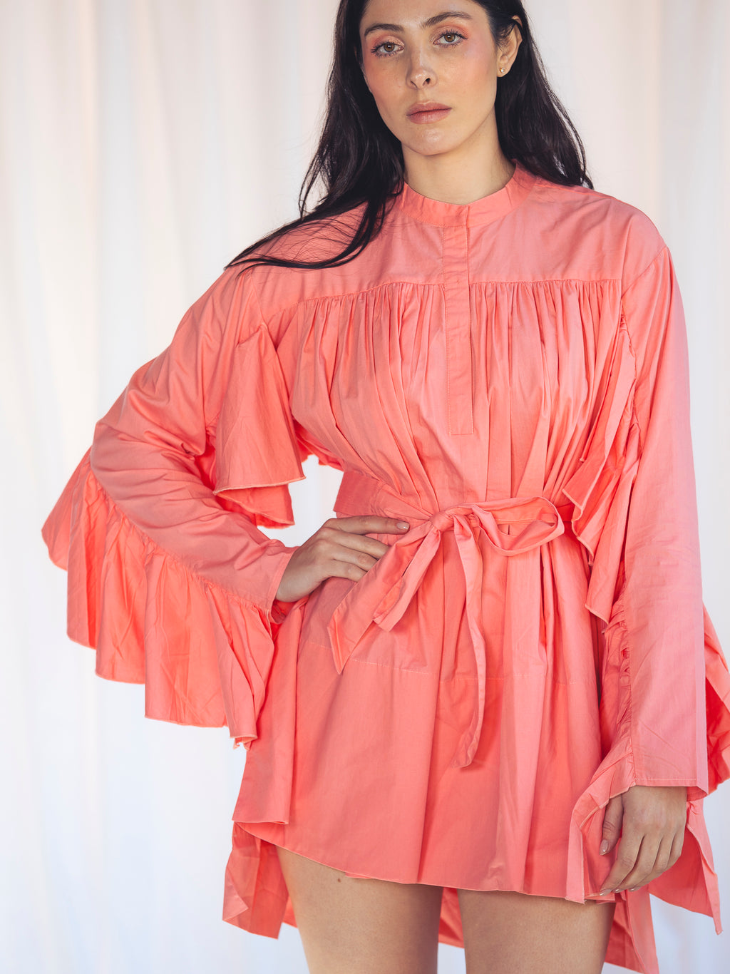 VESTIDO VOLANTES ROSA
