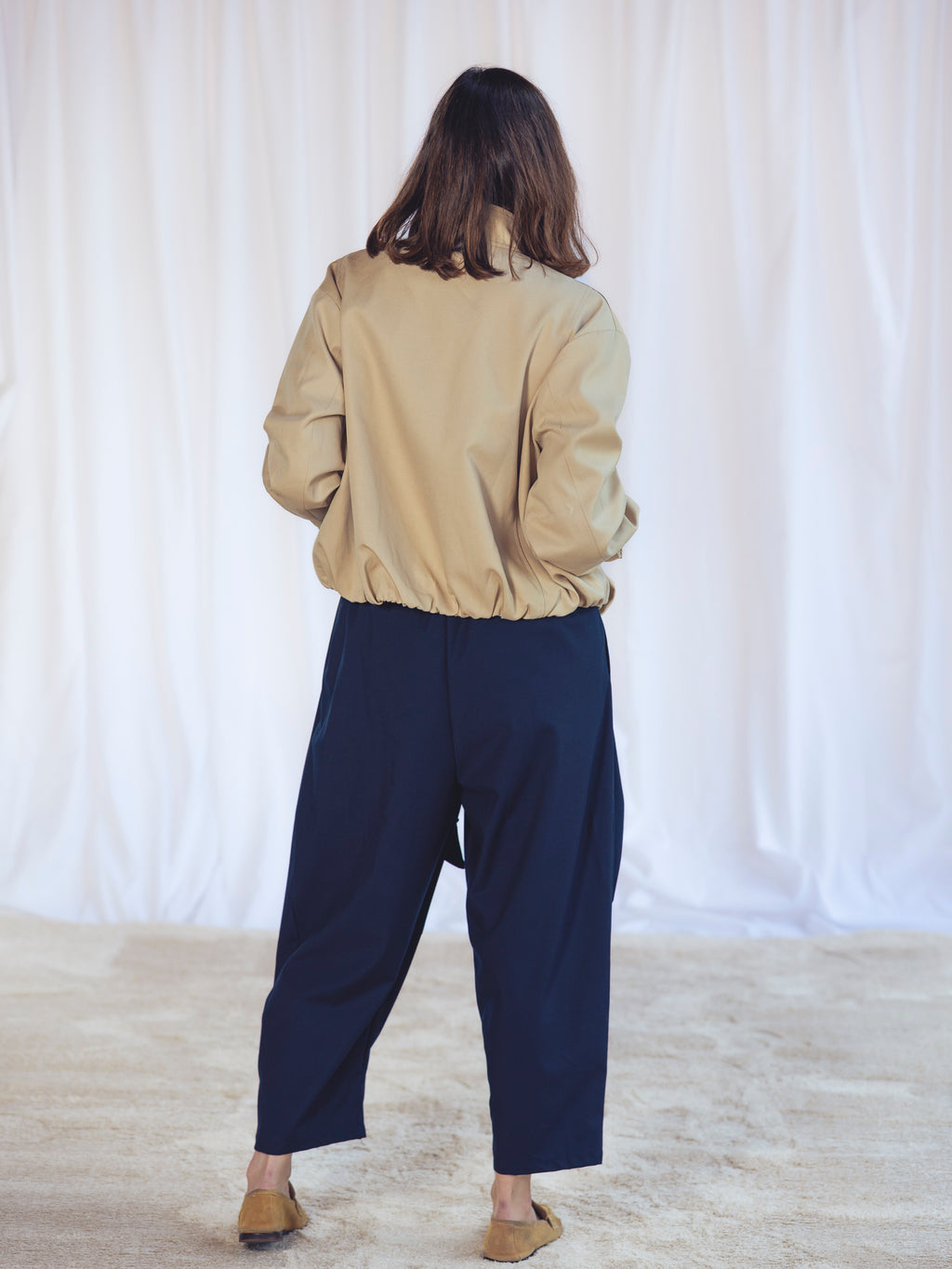 CHAQUETA BOMBER BEIGE