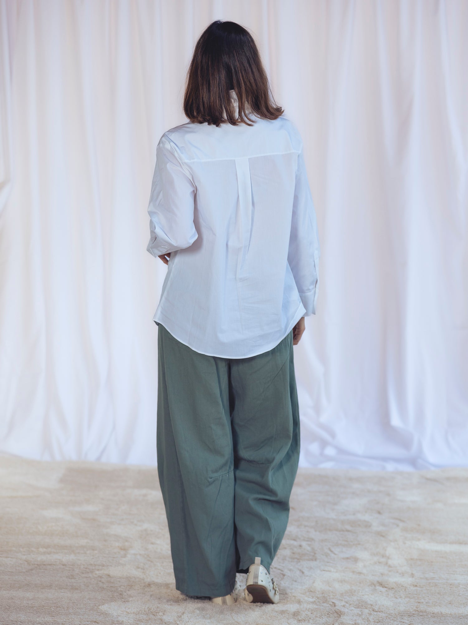 CAMISA BLANCA CUERPO TRENZADO